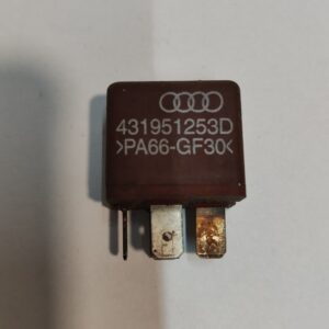 Relé 205 (431951253d)