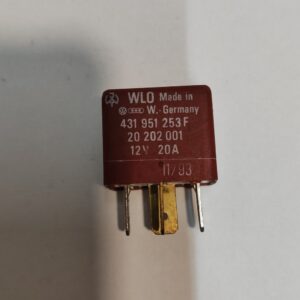 Relé 206 (431951253f) (másolat)