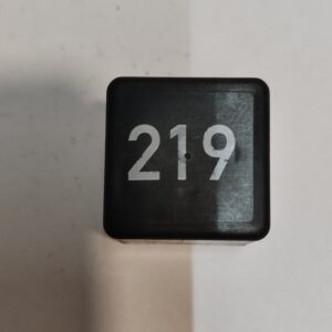 Relé 219 (443951253aa)