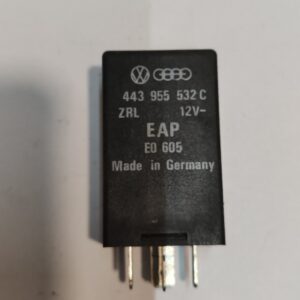 Relé 272 (443955532c)