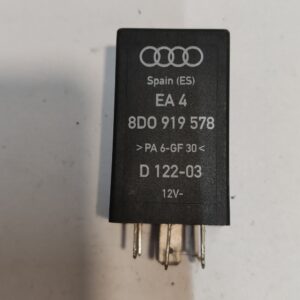 Relé 384   8d0919578a