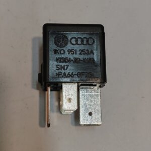 Relé 460 1k0951253a