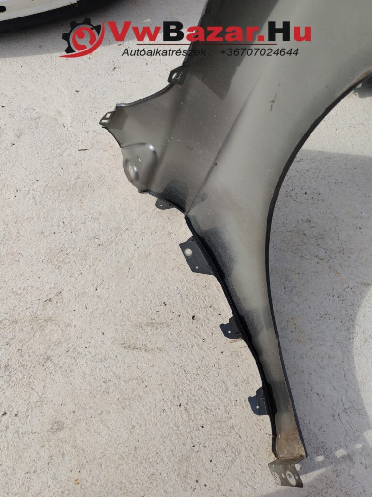 Sárvédő MERCEDES B Class bal szürke