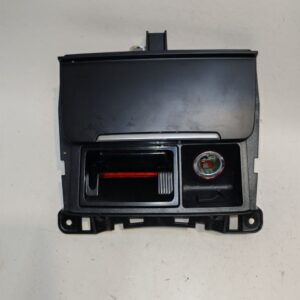 Hamutartó AUDI A4 B8 8k0857951