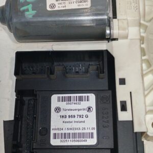 Ablakemelő motor VW Passat B6 1k0959792g