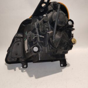Első fényszóró jobb RENAULT Modus 8200540239