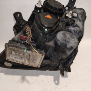 Első fényszóró xenon jobb OPEL Meriva A 93321055