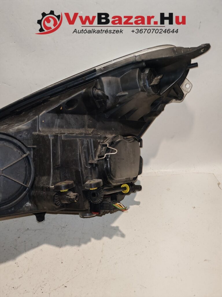 Első fényszóró jobb OPEL Corsa D 13186382