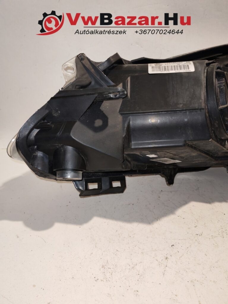 Első fényszóró jobb OPEL Corsa D 13186382