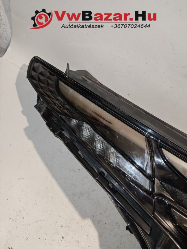 Első fényszóró bal HYUNDAI Tucson 92208n7100