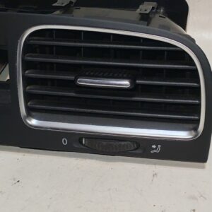 Műszerfal szellőzőrács VW Golf VI 5k0815736d