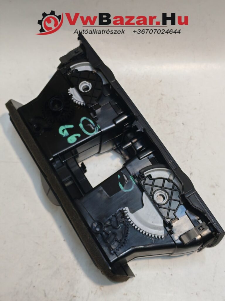 Műszerfal szellőzőrács VW Golf VI 5k0815736d