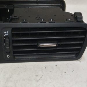 Műszerfal szellőzőrács szett VW Passat b6 3c2819728e