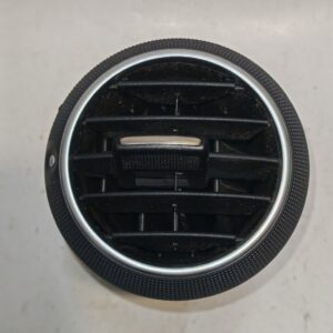 Műszerfal szellőzőrács AUDI A3 8P 8p0820901d