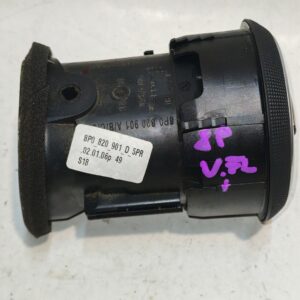 Műszerfal szellőzőrács AUDI A3 8P 8p0820901d