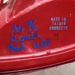 Hátsó lámpa bal AUDI A4 B6 kombi    u.gy.