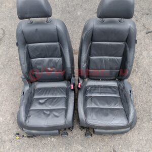 Ülés szett + ajtókárpitok VW Touran I sötétszürke bőr