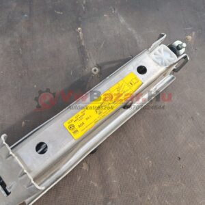 Emelő VW Polo 9N 6q0011031d