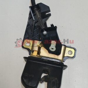 Csomagtérajtó zárszerkezet AUDI A4 B6 sedan 8e5827505b