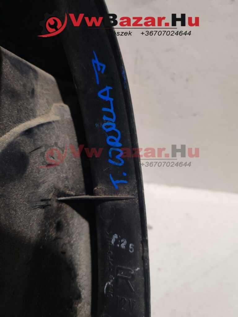 Hátsó lámpa jobb TOYOTA Corolla