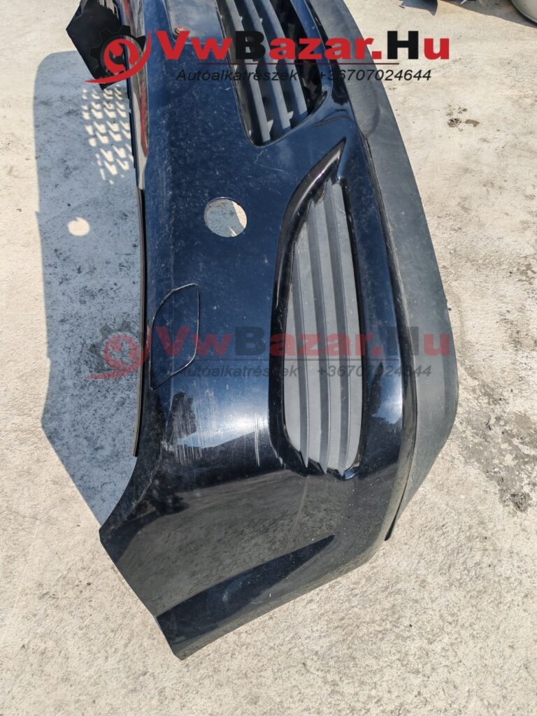 Első lökhárító Opel Astra H lámpamosós fekete