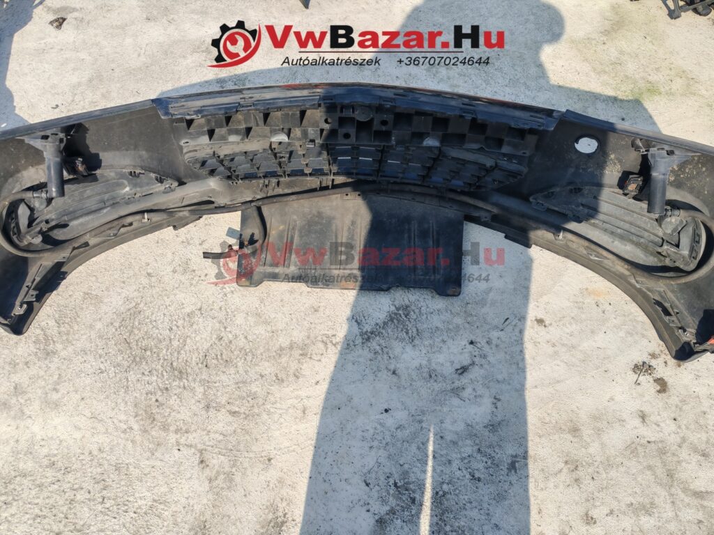 Első lökhárító Opel Astra H lámpamosós fekete