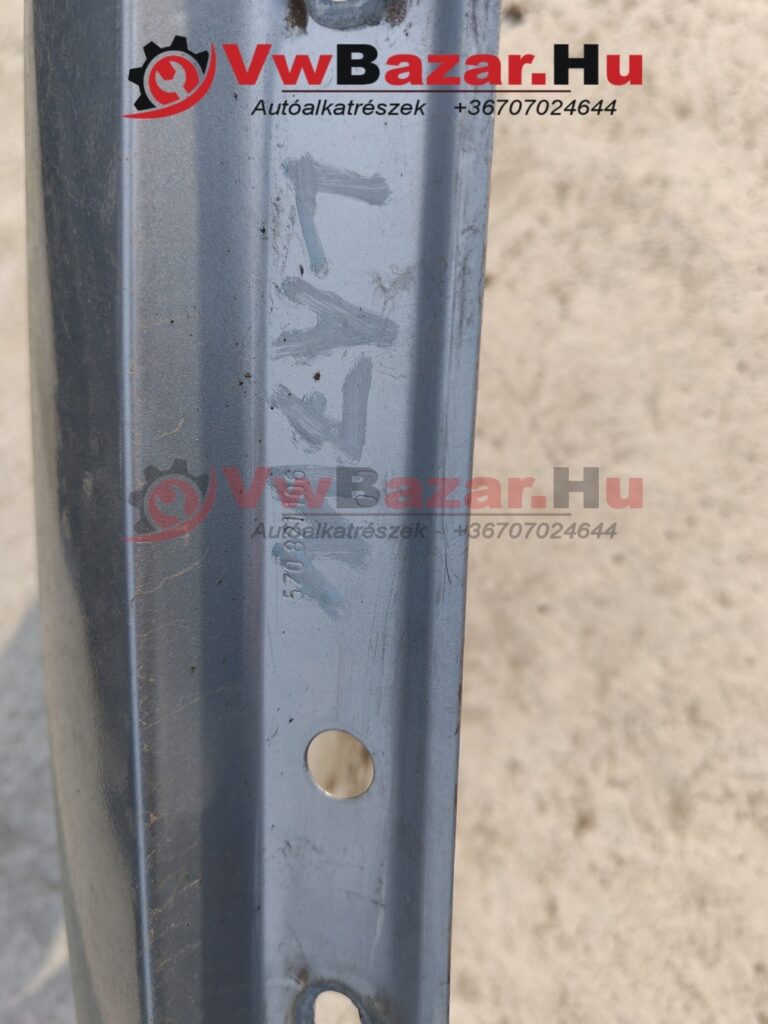 Sárvédő Vw Fox jobb la7w