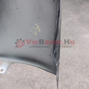 Sárvédő Audi A1 jobb sérült