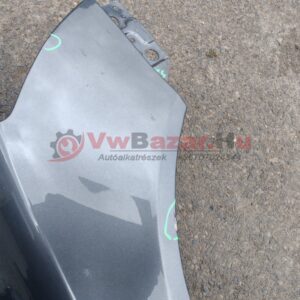 Sárvédő Audi A6 4F jobb lz7s