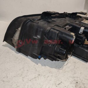 Első fényszóró jobb AUDI A4 B6 8e0941004f