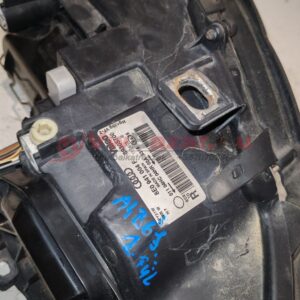 Első fényszóró jobb AUDI A4 B6 8e0941004f
