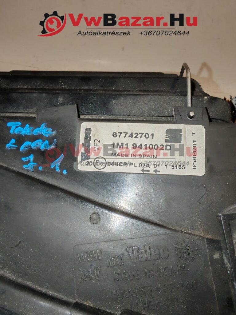 Első fényszóró jobb SEAT Toledo, Leon 1m1941002d