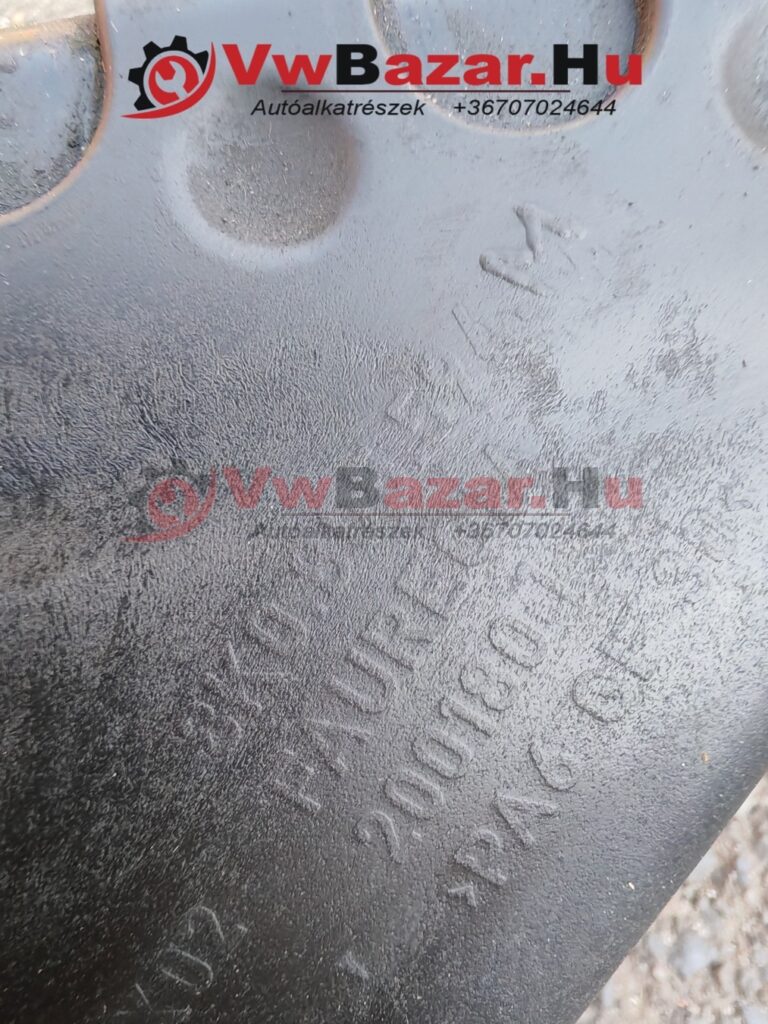 Homlokfal, zárhíd AUDI A4 B8 facelift 8k0805594m