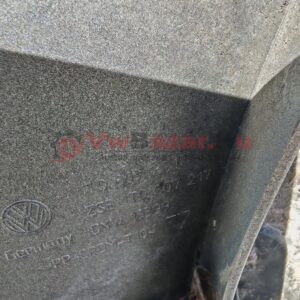 Első lökhárító VW TOURAN ezüst 1T0807221