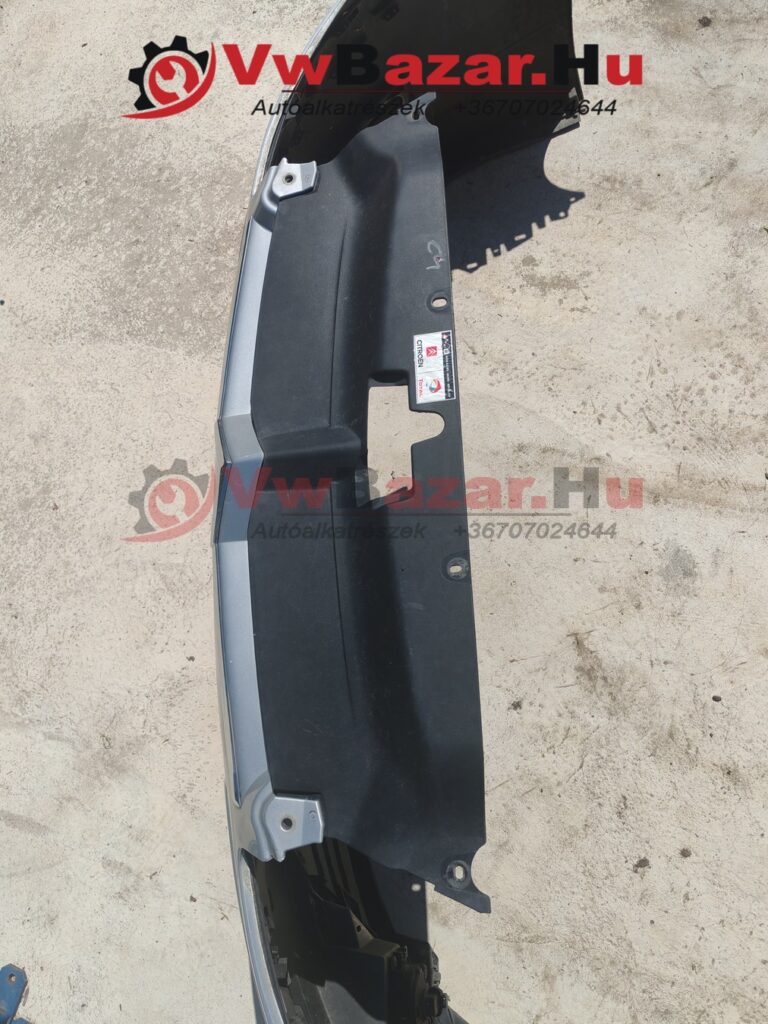 Első lökhárító CITROEN C4 ezüst 9653902777