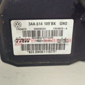 ABS vezérlő egység VW PASSAT B7 3AA614109BK