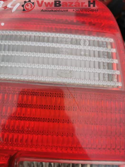 Hátsó lámpa pár VW GOLF IV piros-fehér